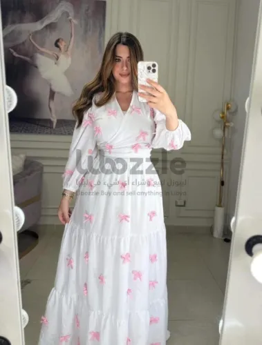 بدلة قطعتين فيونكات