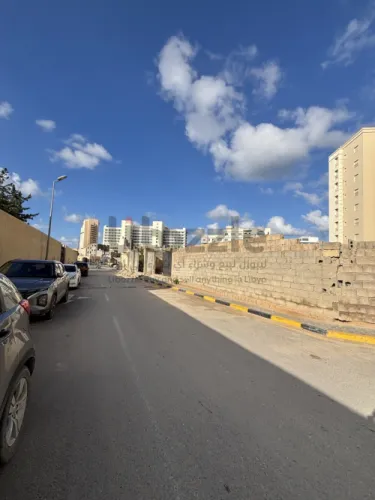 ارض تجاريه سكنيه زاويه الدهماني للبيع