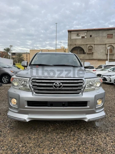 تويوتا لاندكروزر 2014