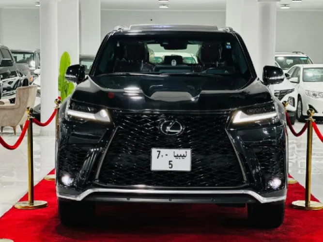 لكزس LX 600 F SPORT