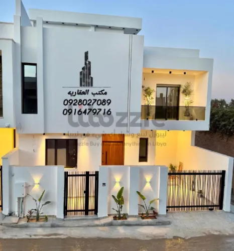 فيلا واجهتين✌️دورين وملحق للبيع ⭐️السراج⭐️