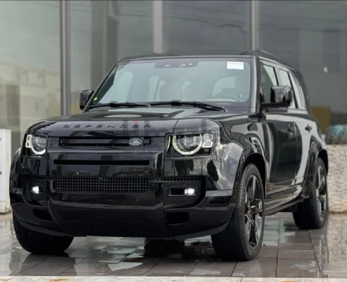لاند روفر Defender X 2025