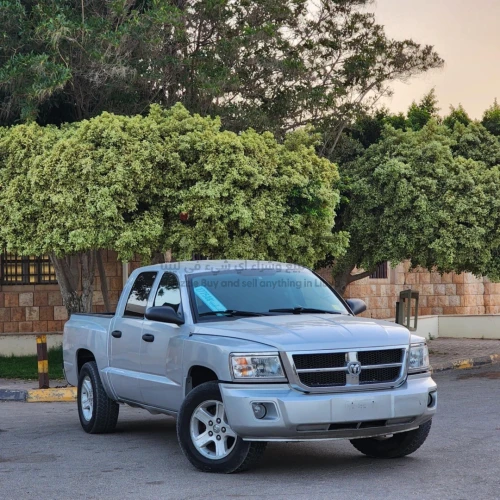 دودج داكوتا