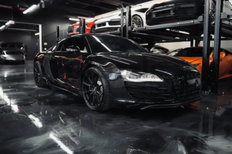 Audi R8 5.2 Quattro V10 Coupe