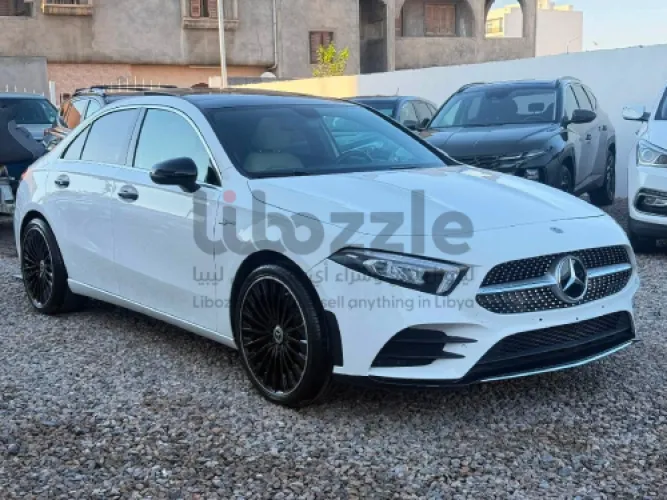 مرسيدس A220