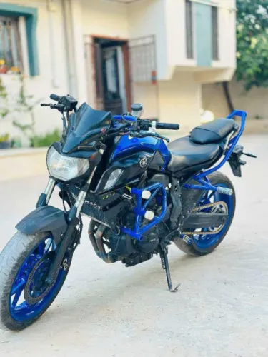 YAMAHA MT07 2019