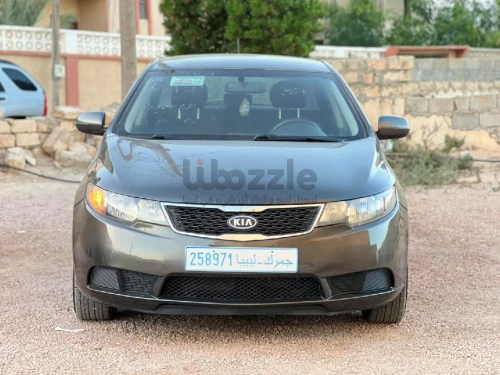 كيا فورتي 2012