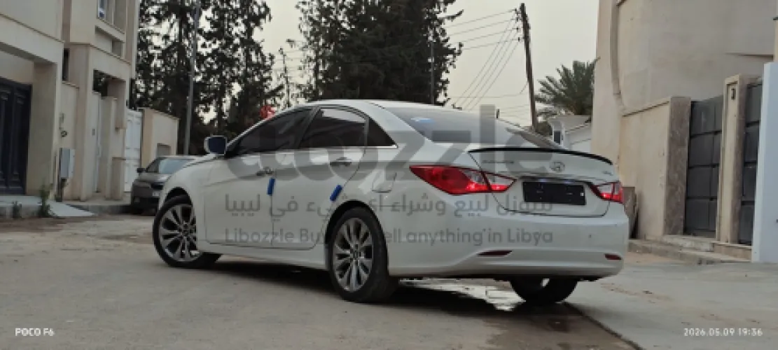 هونداي سوناتا 2012 سياره نظيفه فل إلا بنوراما