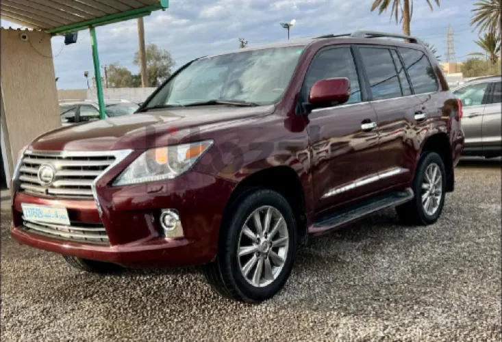 لكزس LX 570 2011
