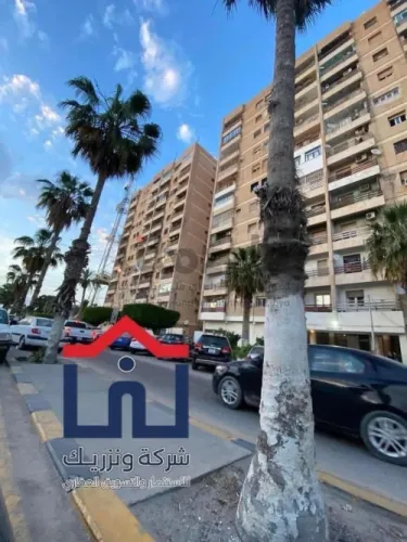 شقه. 7. نجوم. بجانب. الخارجيه. دور اول. الدهماني سعرمليون و350