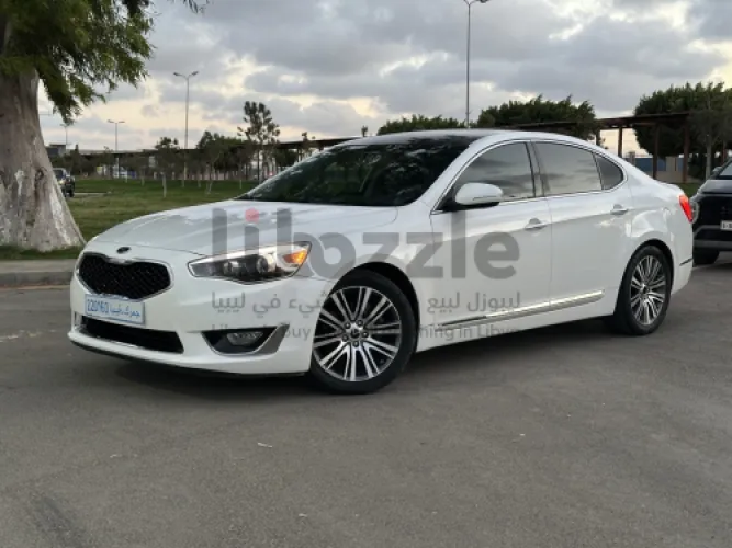 كيا كادينزا 2014 ماشية 80 شيك او حوالة