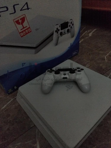 white playstation 4 slim