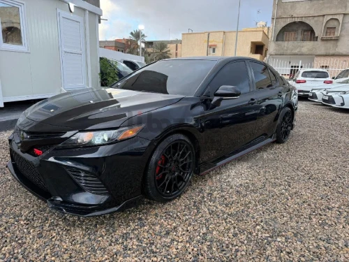 تويوتا كامري TRD