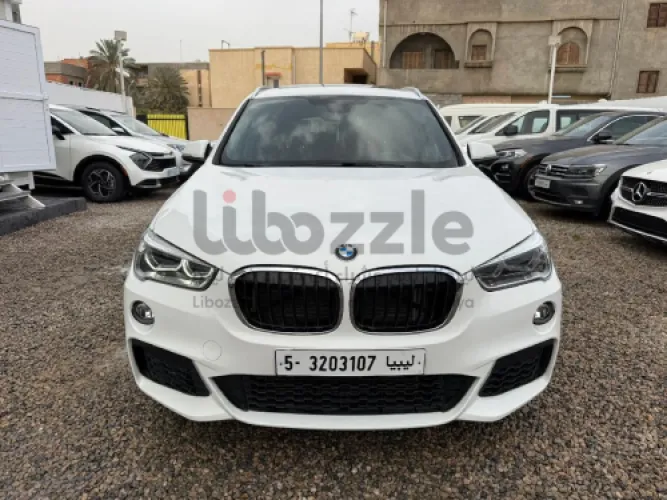 بي ام دبليو X 1 2018