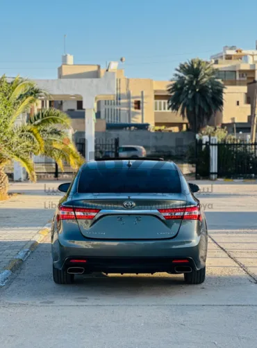 تيوتا افالون فل لميتيد للبيع