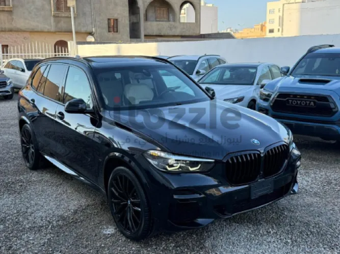 بي ام دبليو X5 M40 2022