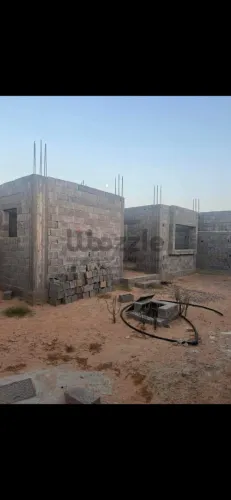 ارض يوجد بيها هيكل وخريطة بناء ب موصفات ممتازة