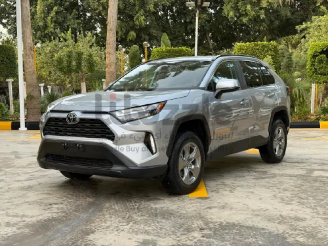 تويوتا راف فور 2025