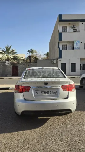 كيا فورتي 2009