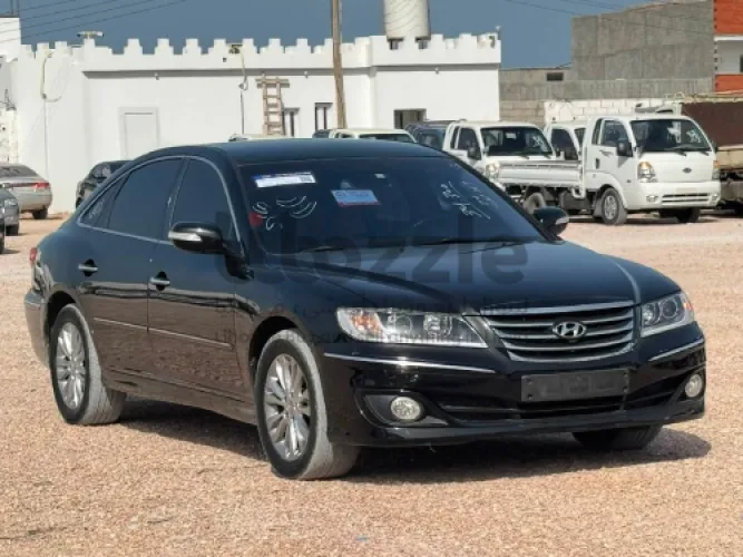 هونداي غراندور 2010