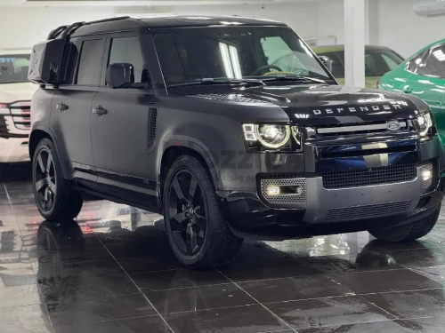 لاند روفر Defender2024