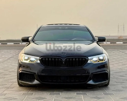 بي ام دبليو M 550 2018