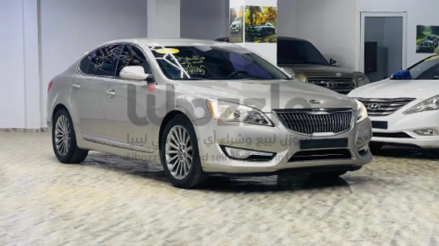 كيا كادنيزا