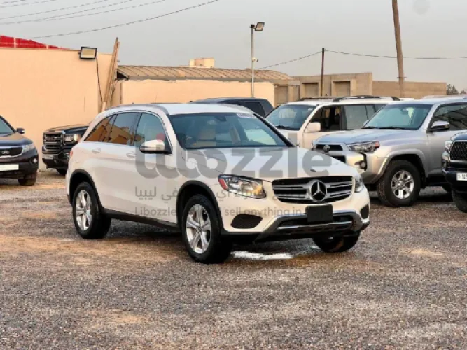 مرسيدس CLA 300 2018