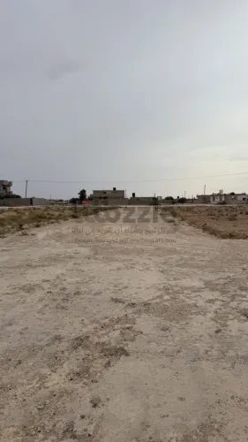 قطعة ارض للبيع في منطقة أم مبوكة