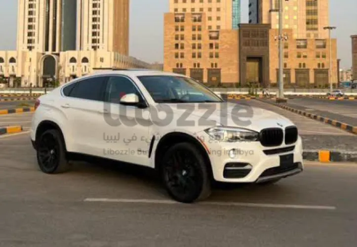 بي ام دبليو X6 2015