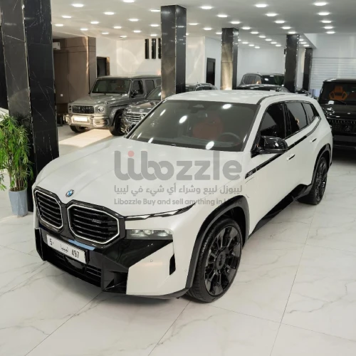 بي ام دبليو XM 2024