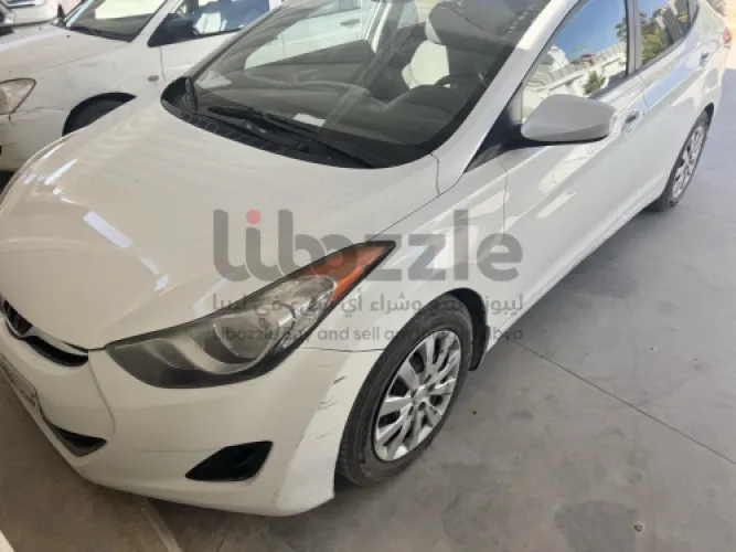 هيونداي لنترا استراد كندي