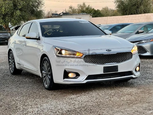 كيا كادنيزا 2017