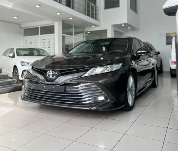 تويوتا كامري 2021