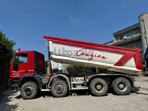 قلابة IVECO 420