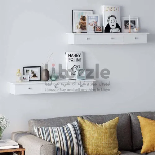 ادرج معلقة خشبية