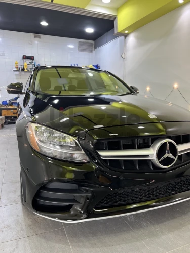 c300