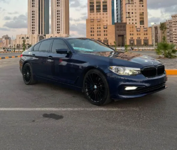 بي ام دبليو 530i 2019