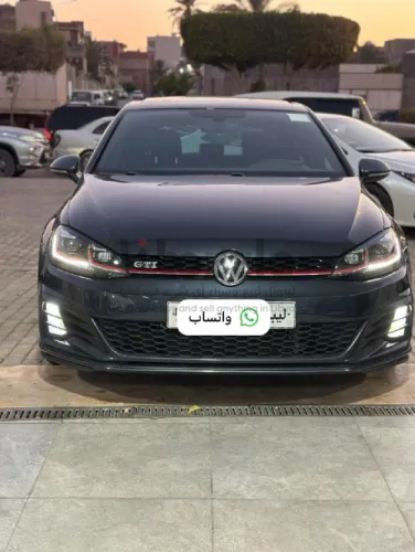 فولكس فاجن GTI الوكيل