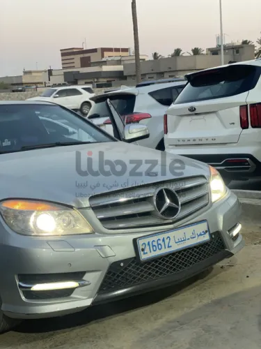 مرسيدس c200