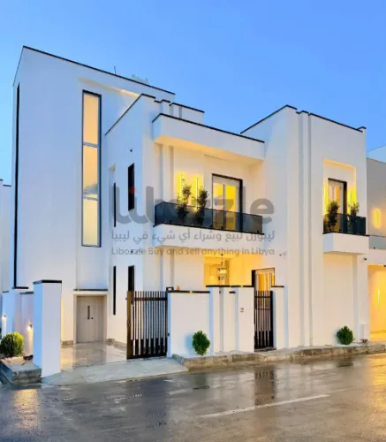 🏡 فيلا فاخرة بنظام المفصول | واجهتين وتصميم عملي م