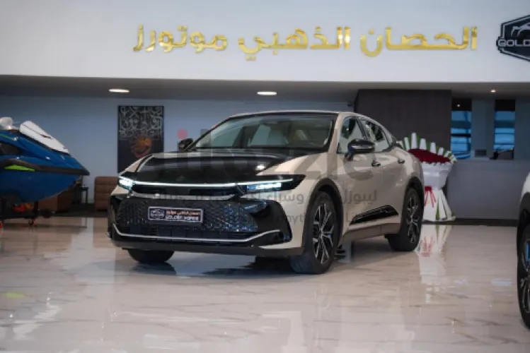 تويوتا كروان 2024