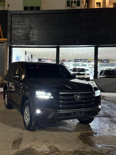 تويوتا لاندكروزر 202