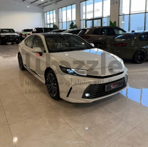 تويوتا كامري 2025