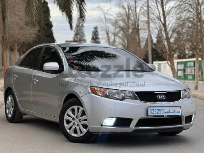 كيا فورتي 2012