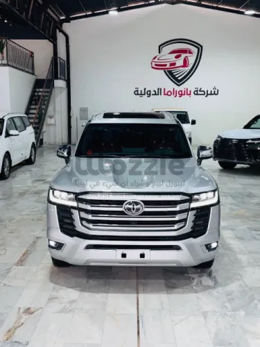 تويوتا لاندكروزر VXR 2023