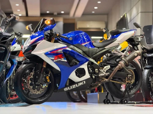 SUZUKI GSX-R