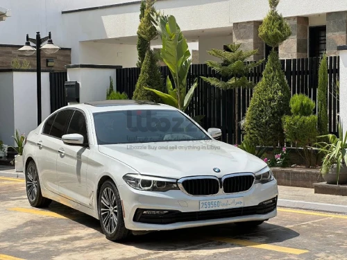 بي ام دبليو 530i 2018