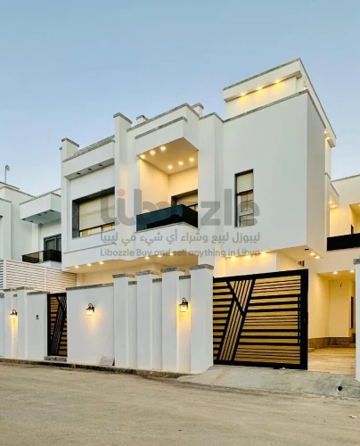 🌟فيلا من طابقين بالتصميم الخليجي تشطيب الله يبارك