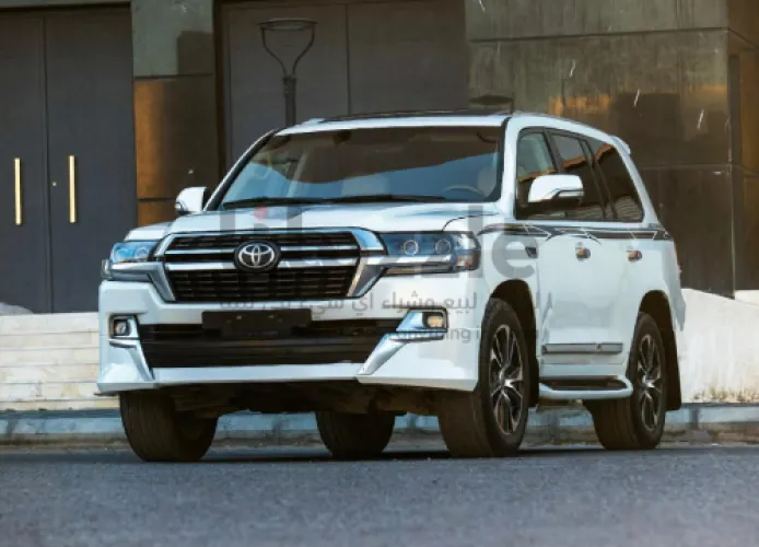 تويوتا لاندكروزر VXR 2015